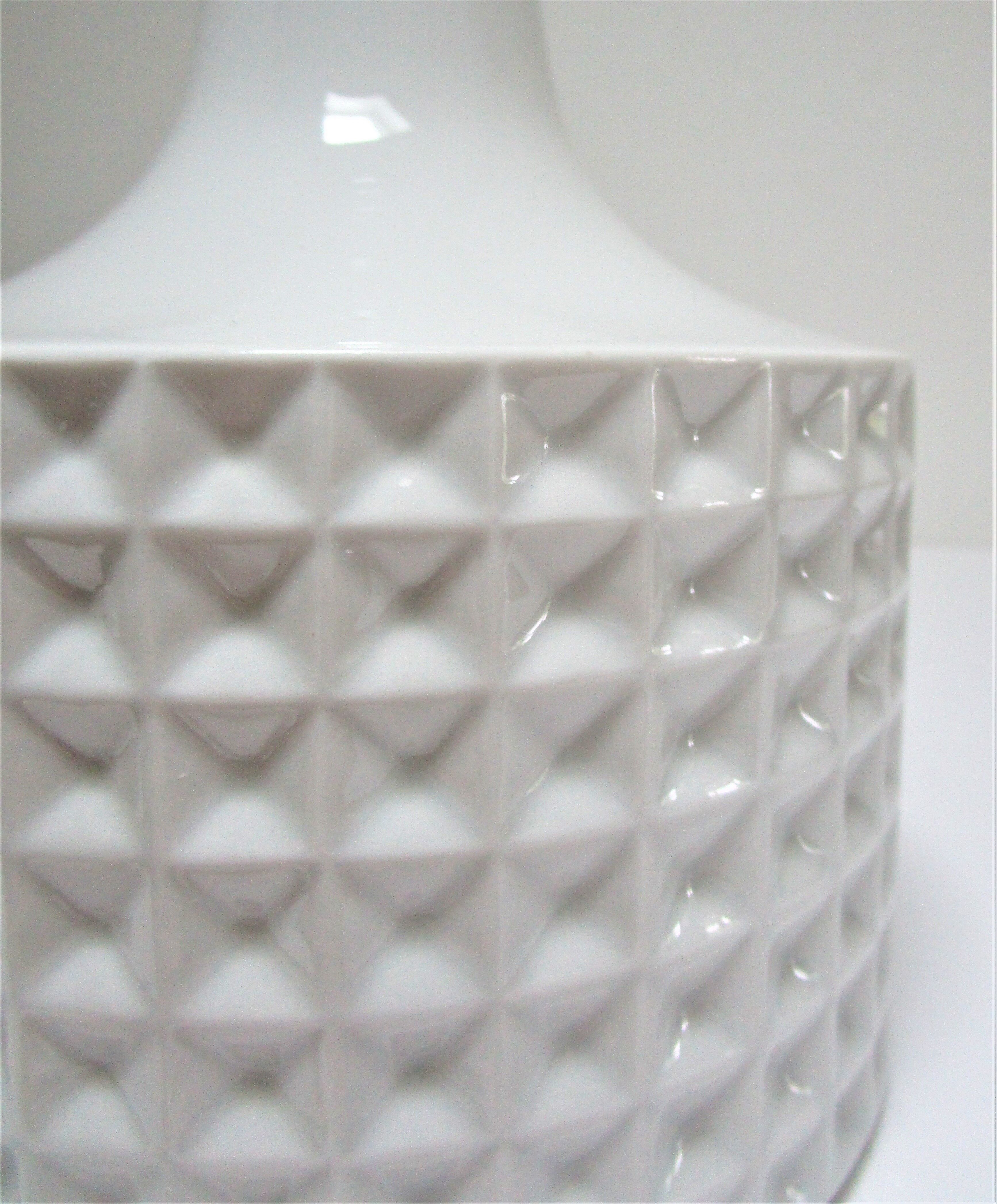 White porcelain lamp foot design geometric decoration 70s