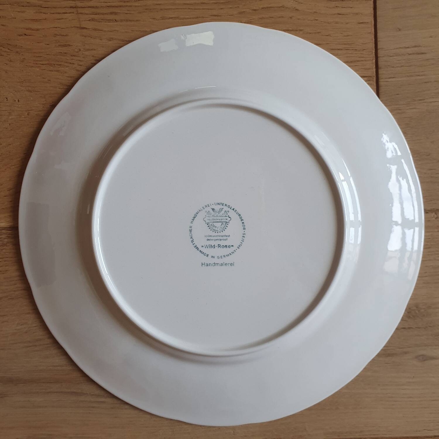 12 flat plates Villeroy and Boch Wild Rose