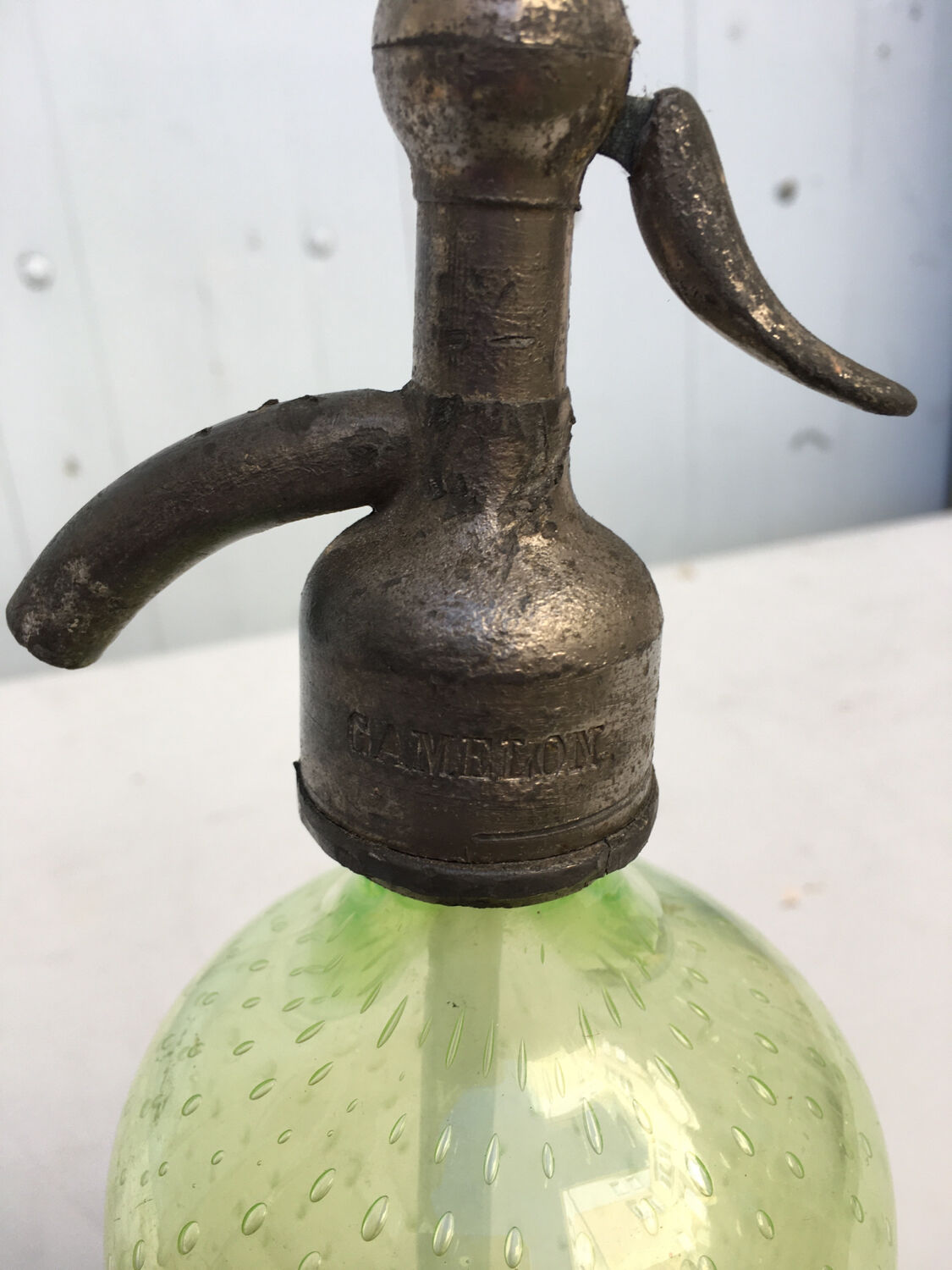 Siphon in Uraline art deco period