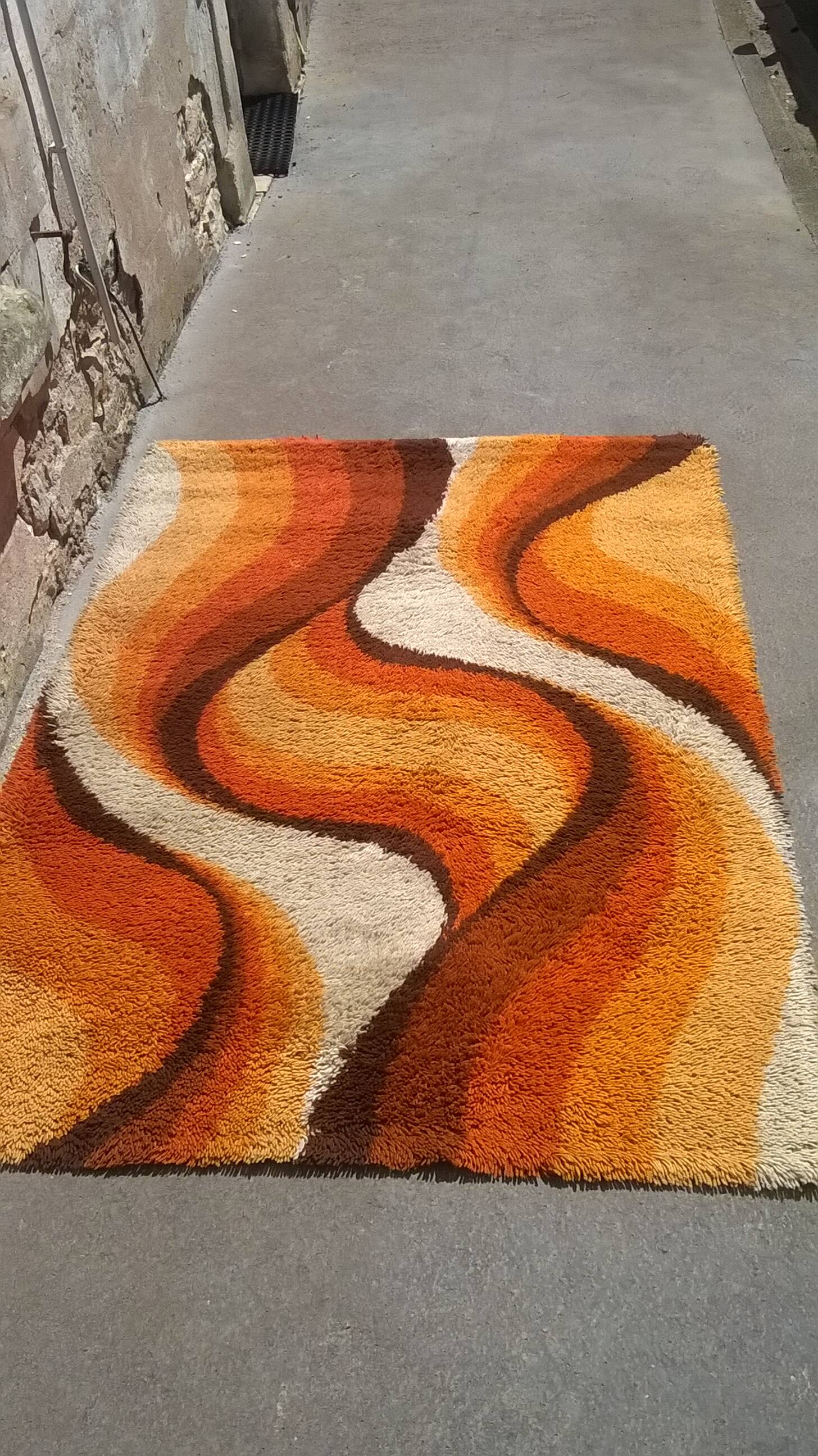 Vintage Dutch rug in wool