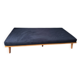 Daybed / Meridian