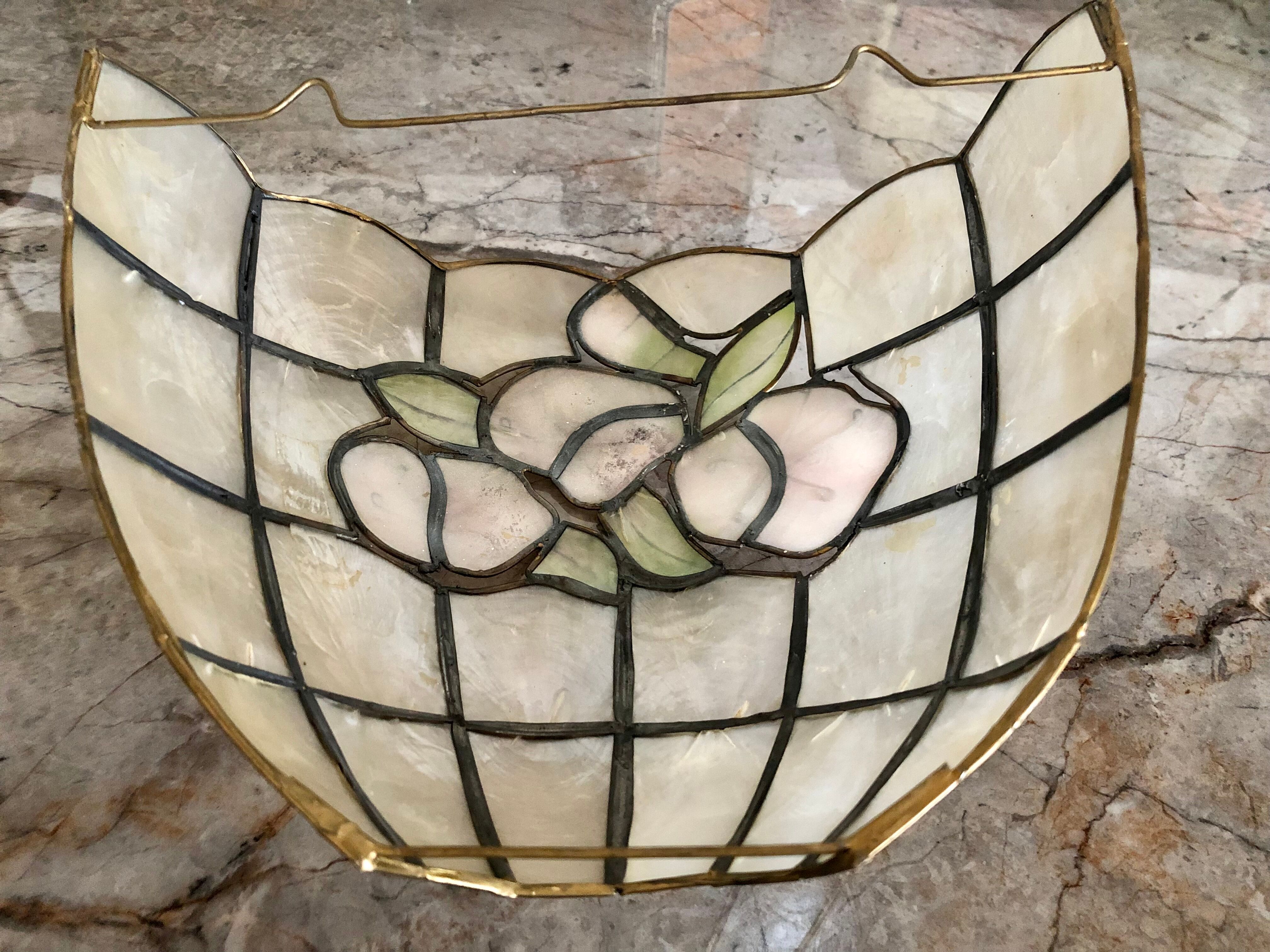 Applique nacre fleurie