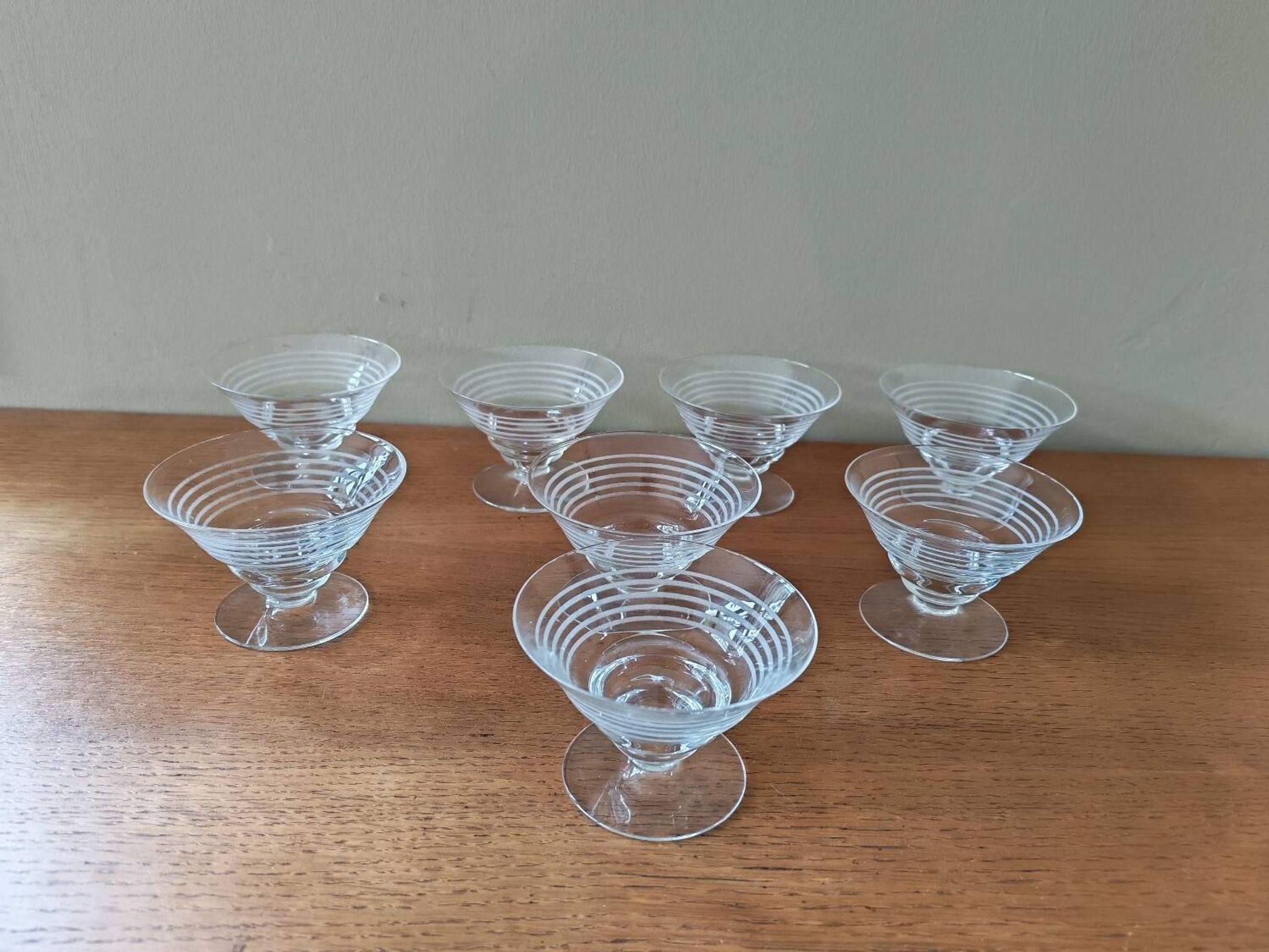 Lot de 8 coupes à champagne art déco