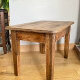 Old coffee table in solid oak and walnut from the 19th century, one belt drawer