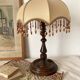 Lampe rétro bois tourné et perles 41 cm