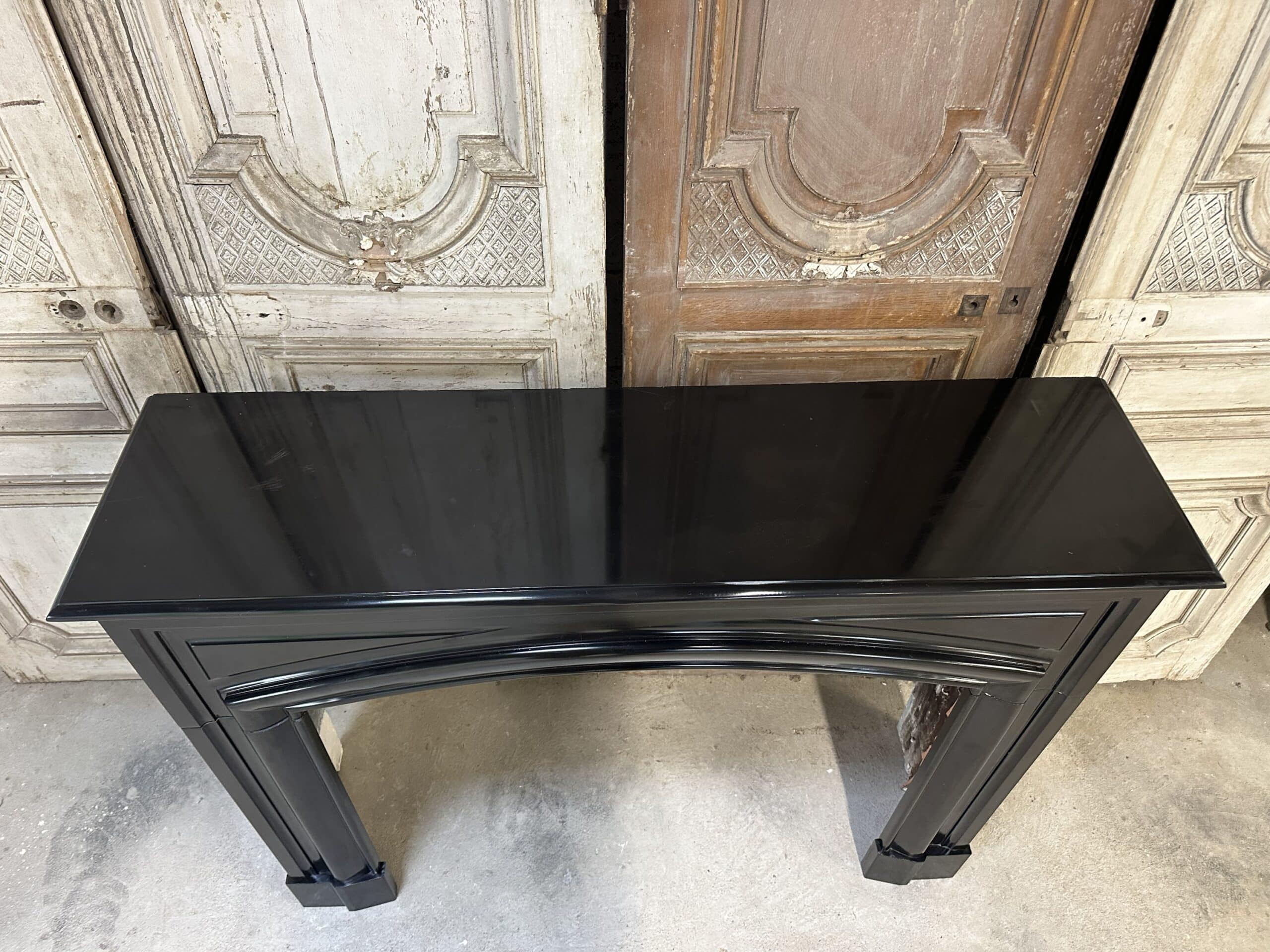 Black marble fireplace from around 1900