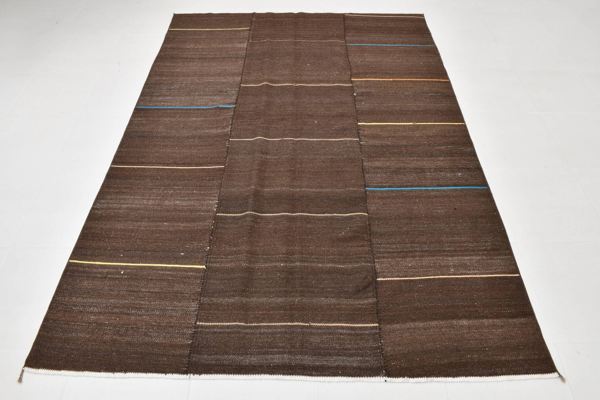 5x8 Dark Brown Ethnic Turkish Kilim Rug, 169x238Cm