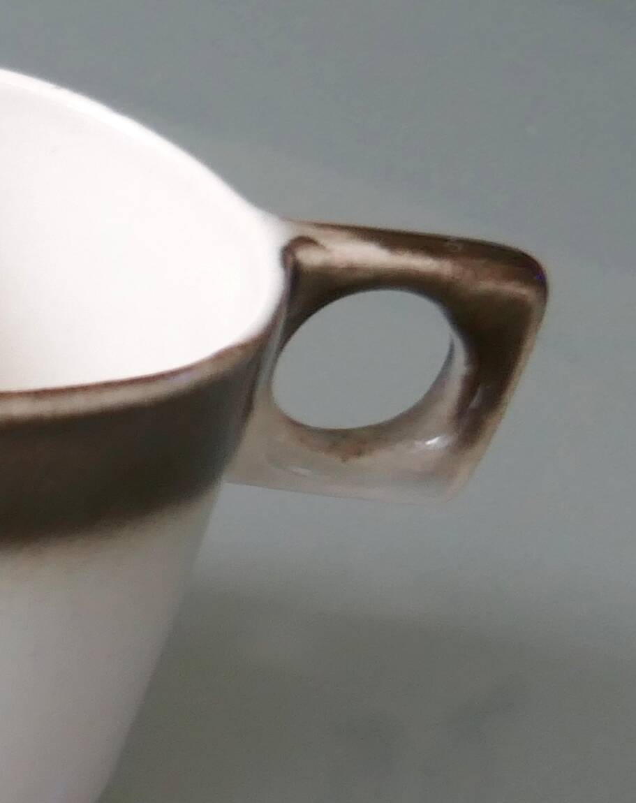 Milk jug and sugar bowl