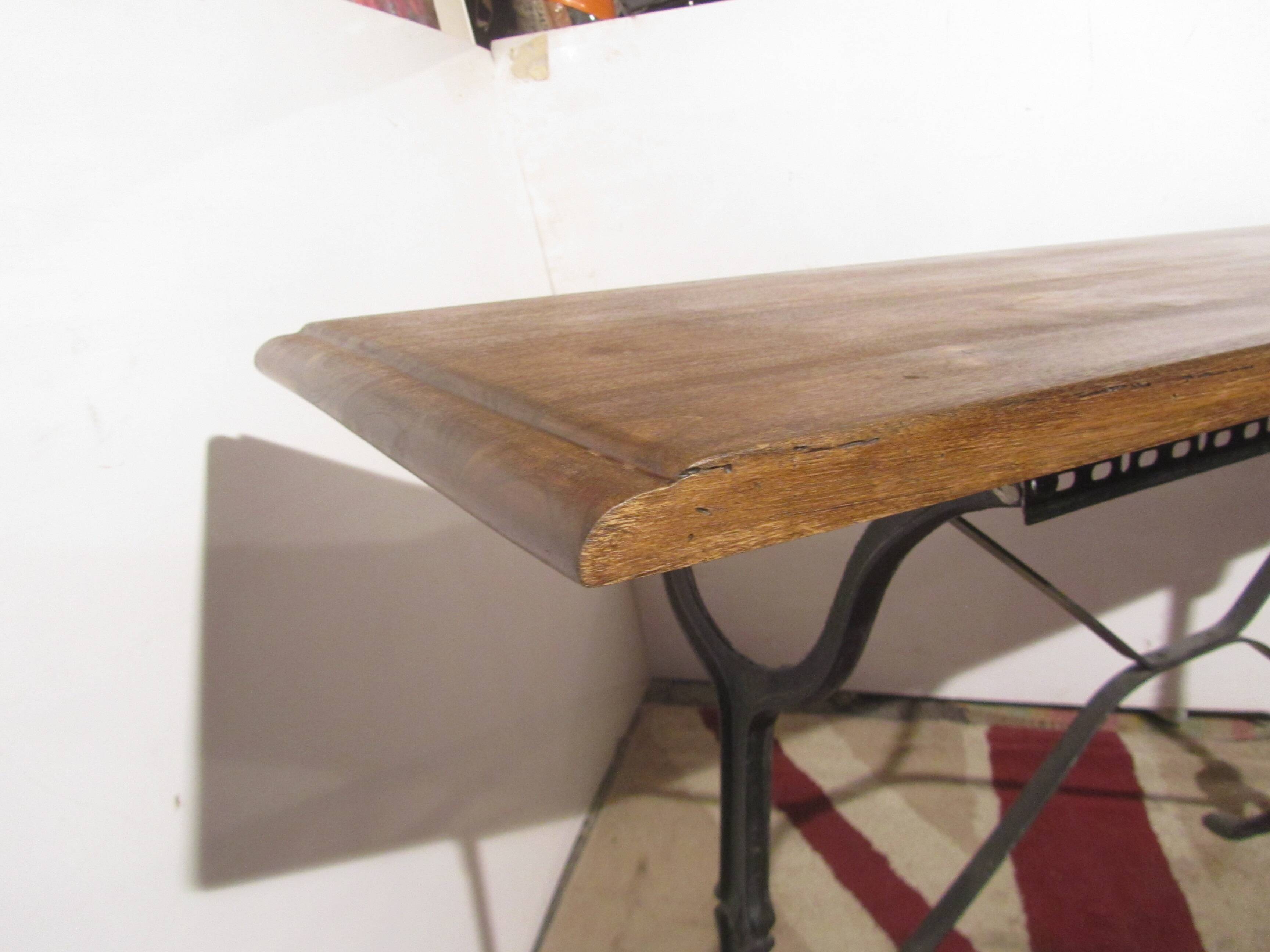 Cast iron console foot No. 2 / / bistro table