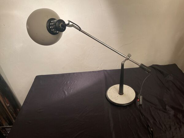 Lampe de bureau à bascule design aluminor