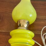 Lampe en verre jaune