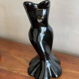 Black bustier vase