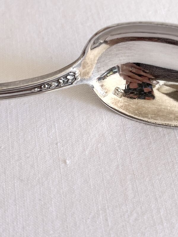 Coffret de 11 petites cuillères en métal argenté vintage