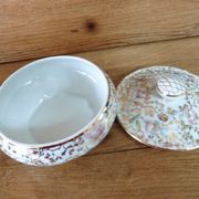 Bonbonnière porcelaine de Limoges signée FM Label de qualité