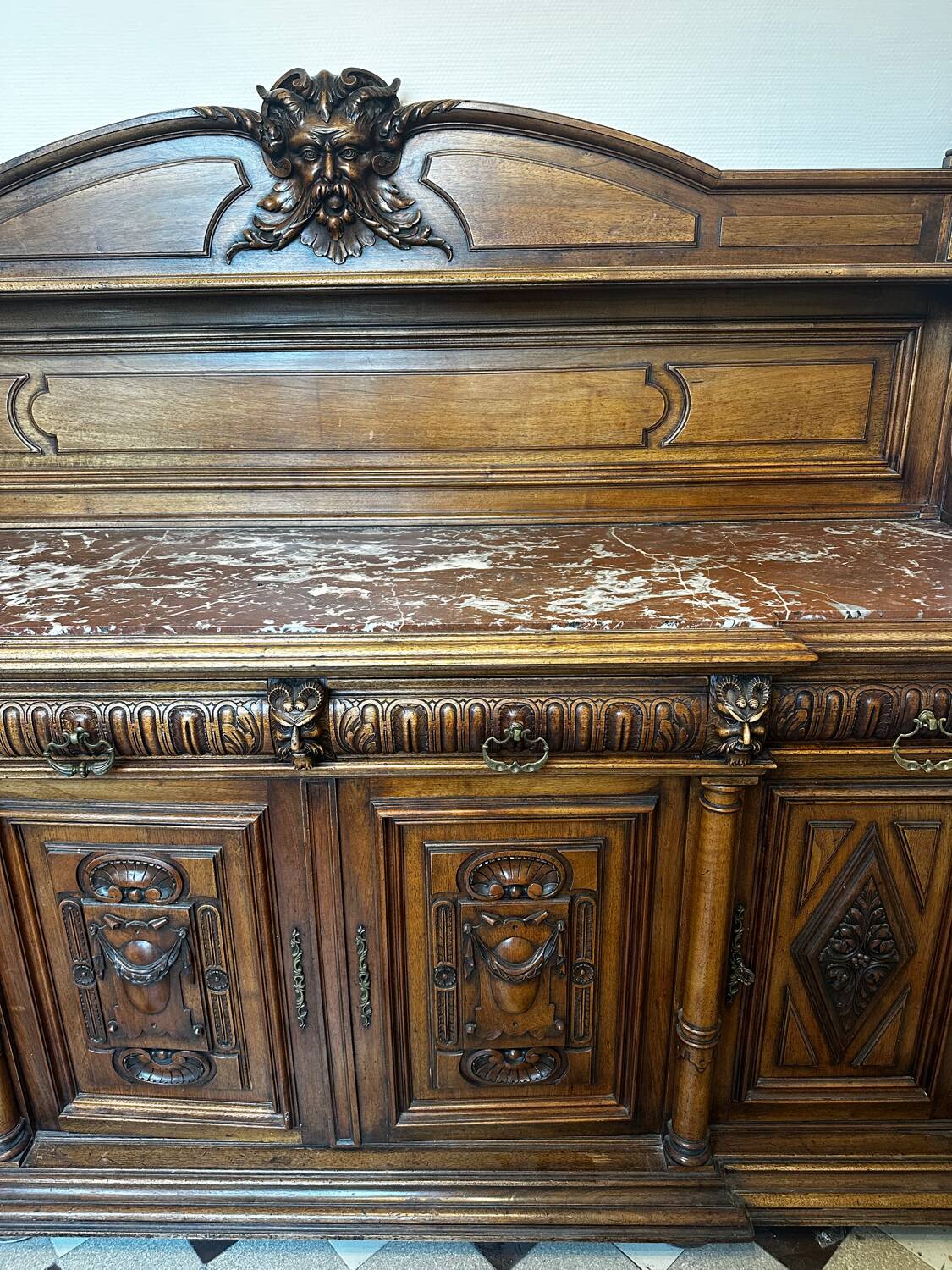 Two-part Renaissance-style buffet - Solid oak & marble, late 19th century