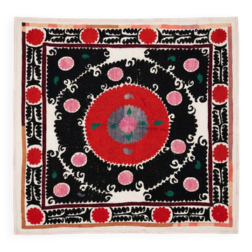 Vintage hand-embroidered tablecloth 127x135 cm
