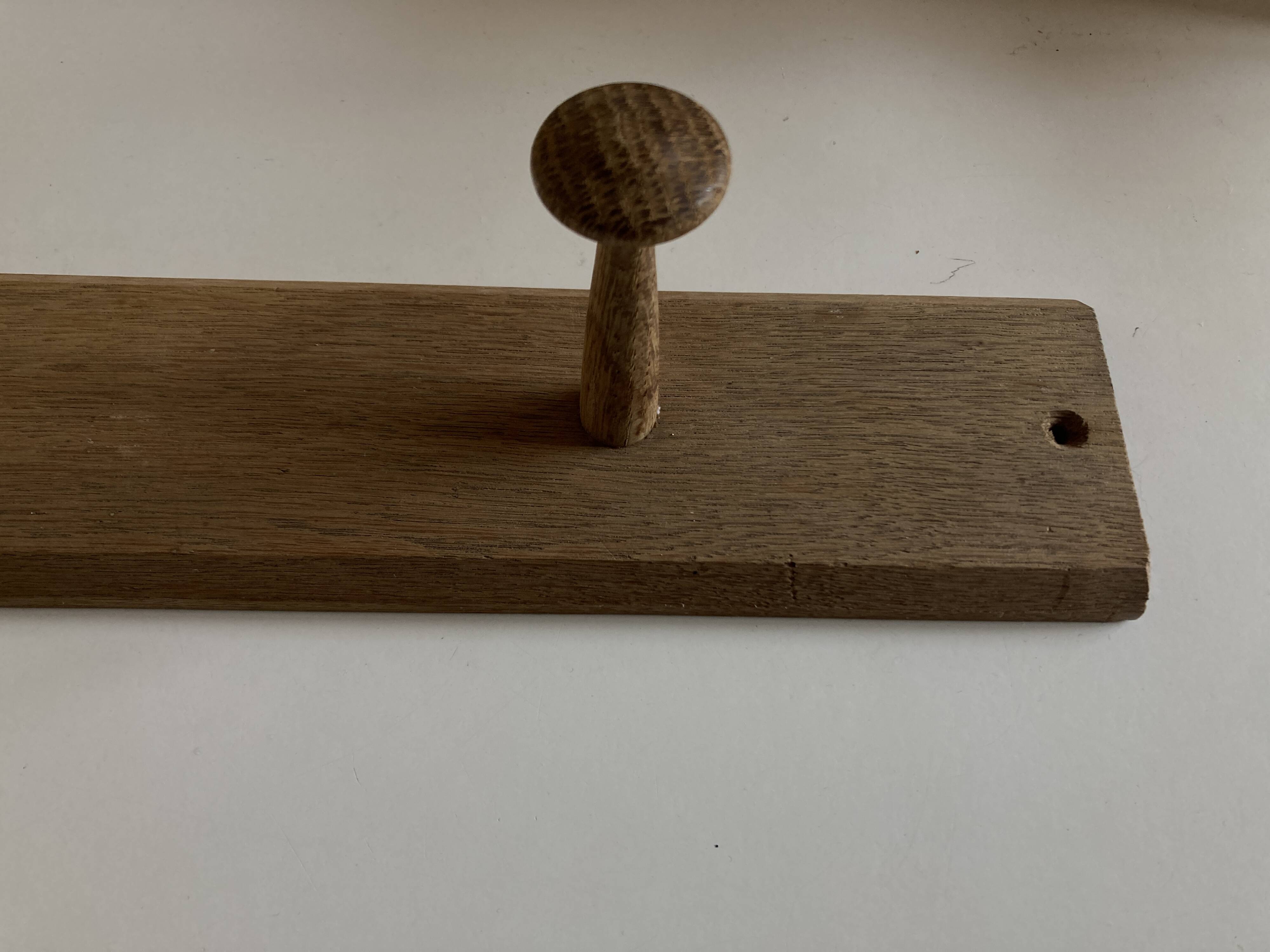 Modernist oak wall-mounted coat rack L53.5cm