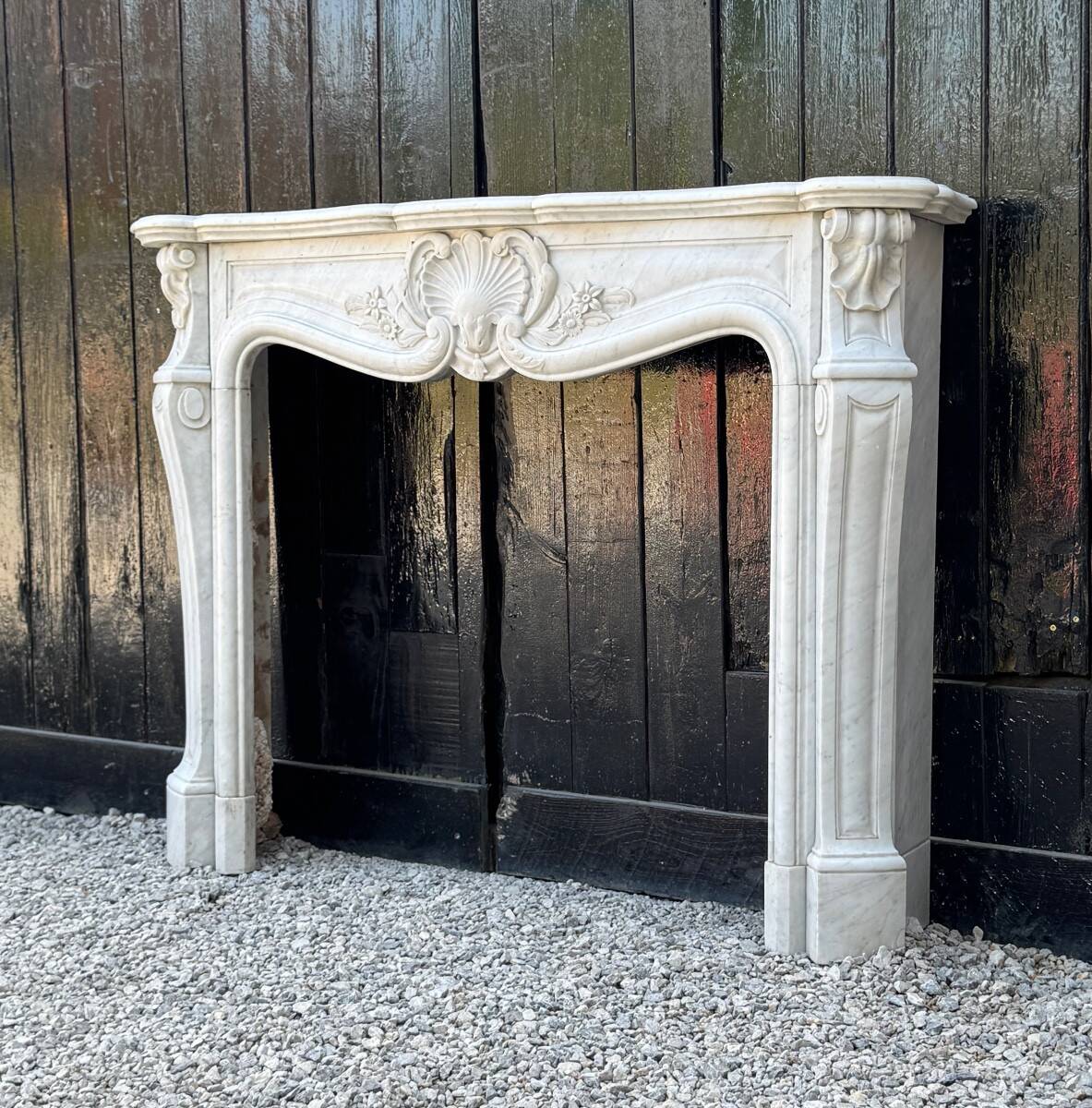 Louis XV style fireplace in Carrara marble circa 1880