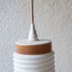 Suspension opaline aspect bois