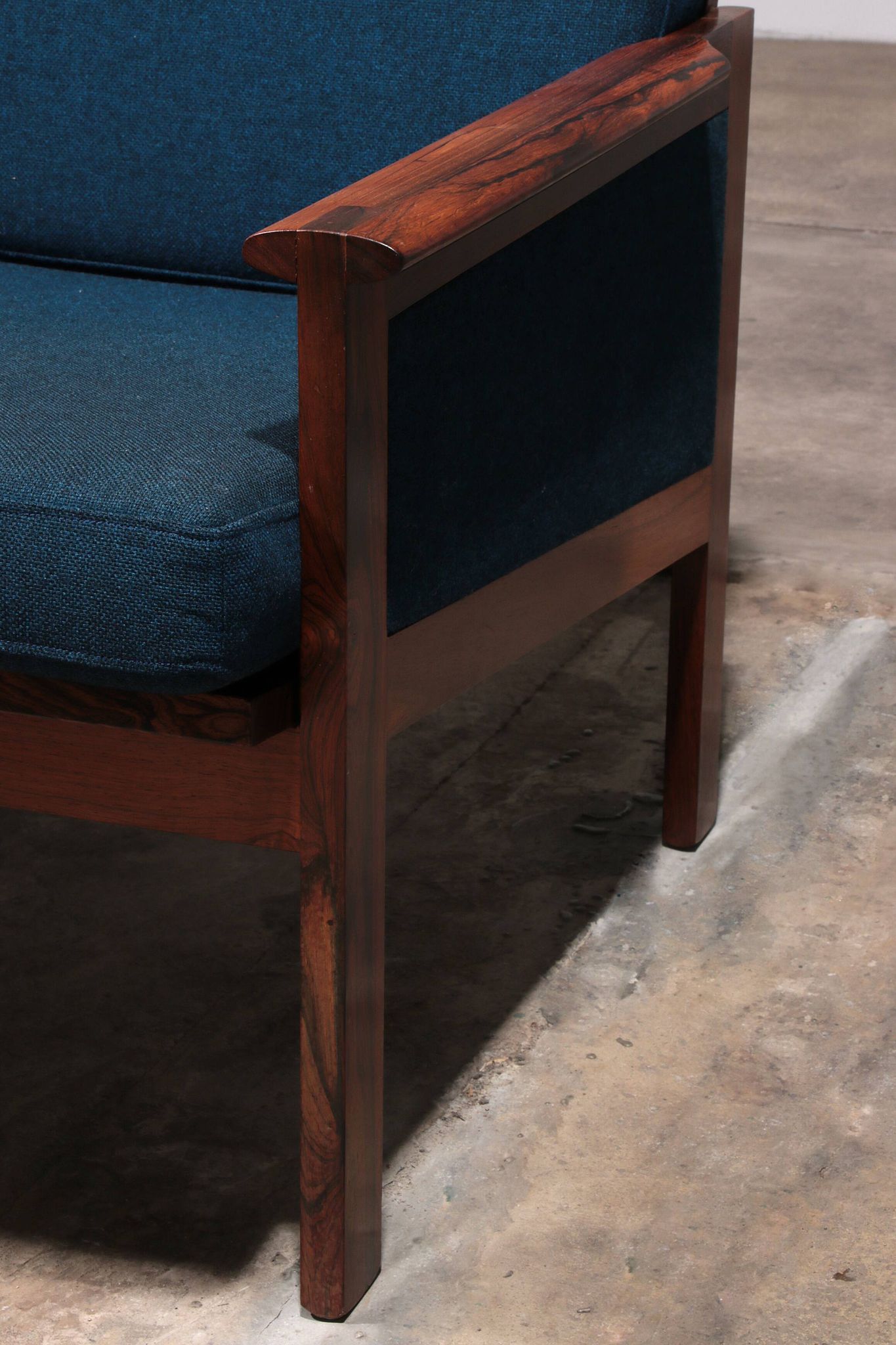 Banc et table Capella par Illum Wikkelsø pour Niels Eilersen, 1960