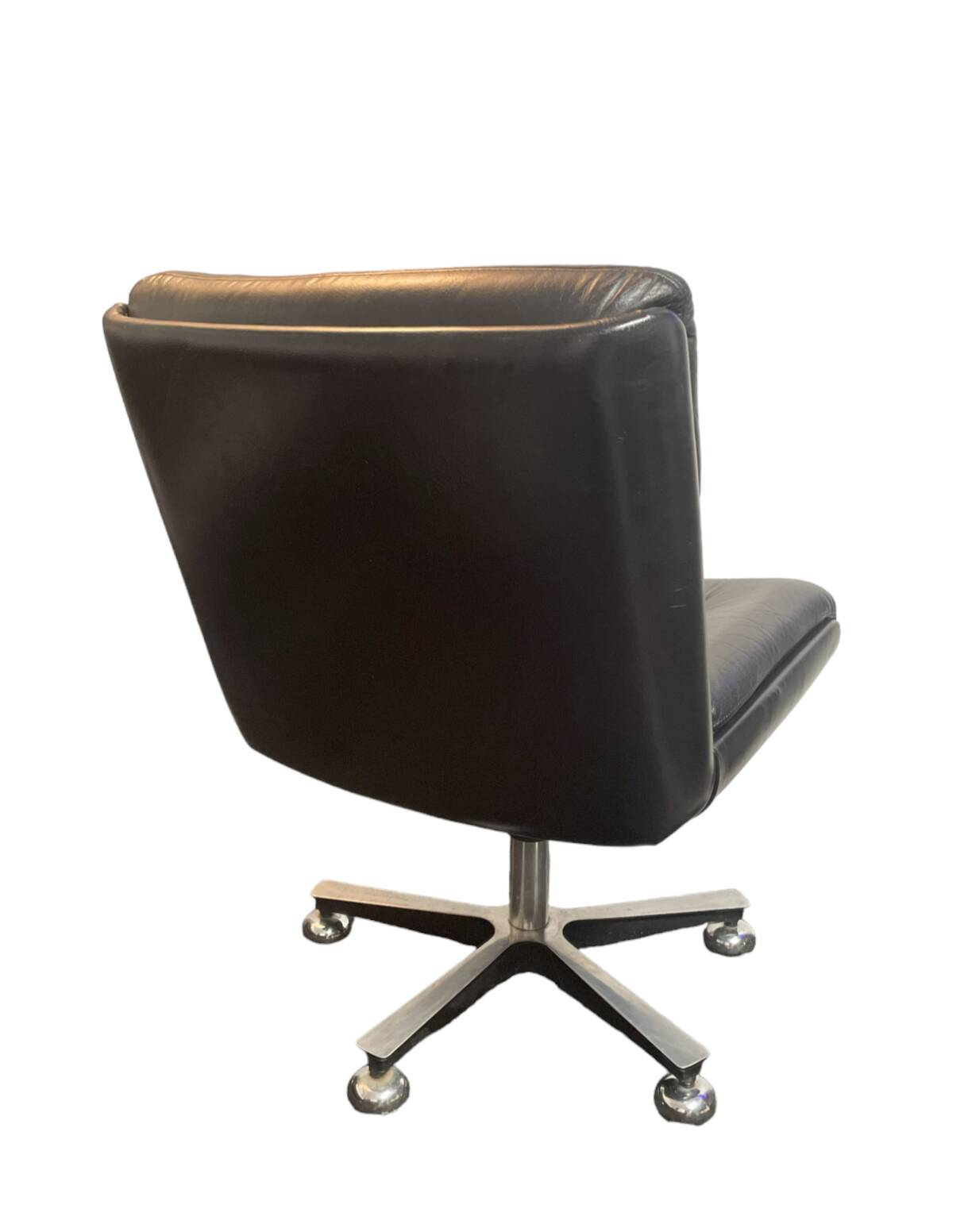 Cofemo leather armchair