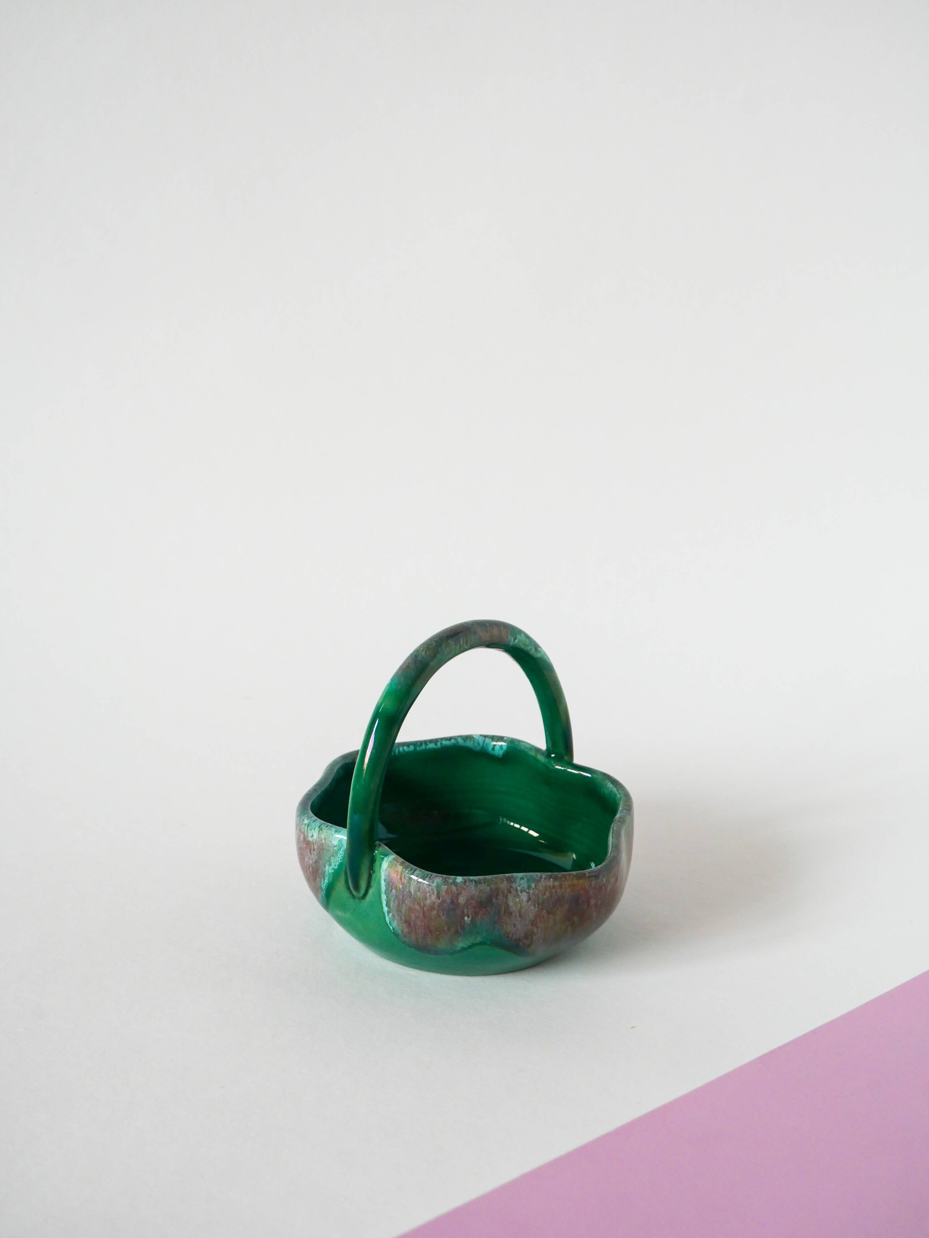 Green ceramic pocket tray, signed, 1970