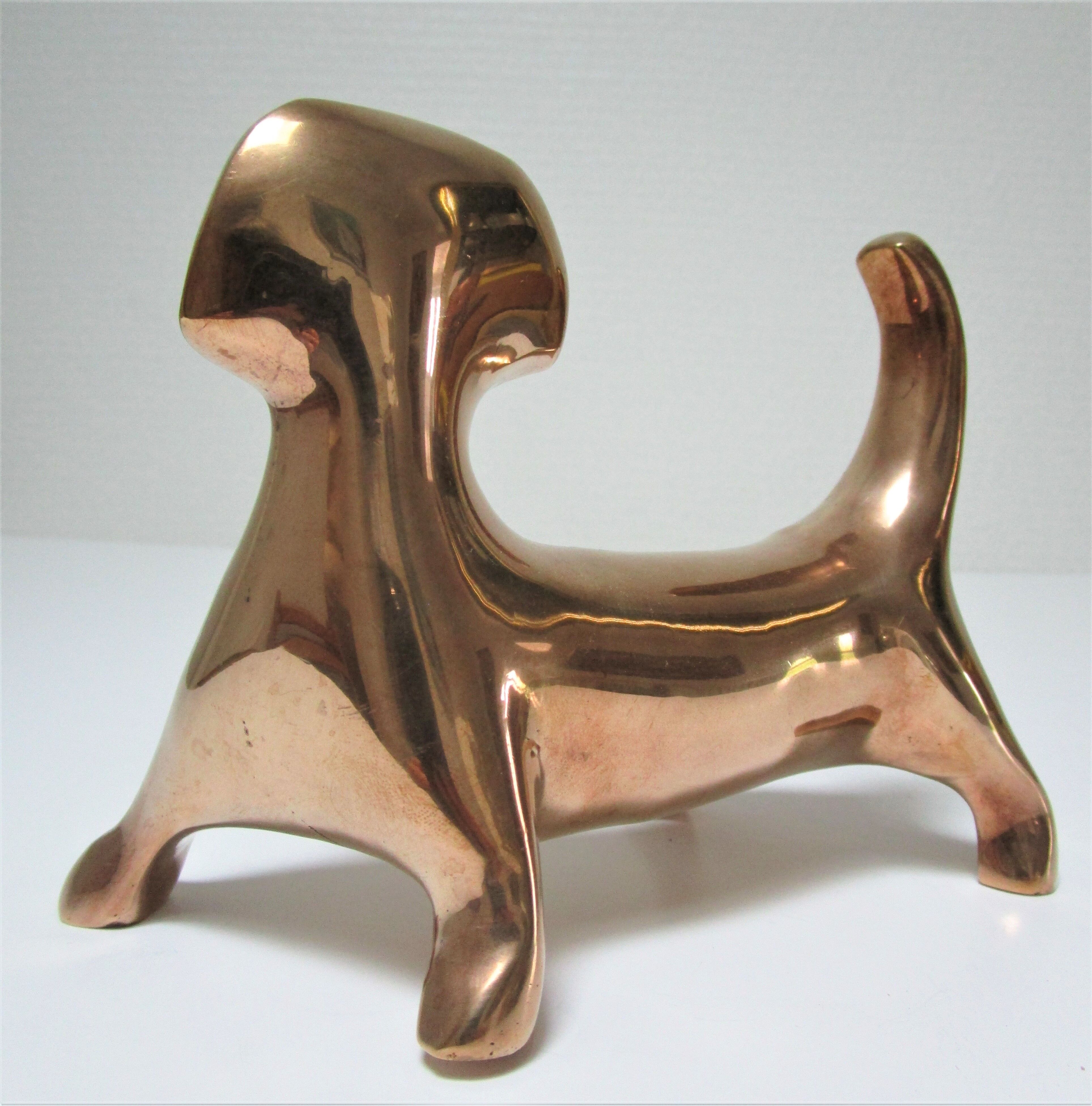 Chien sculptural laiton vintage années 60-70