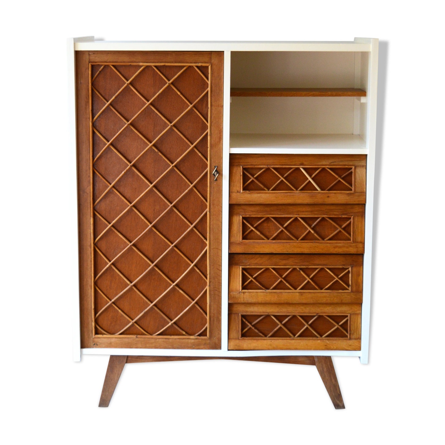 Cabinet rattan