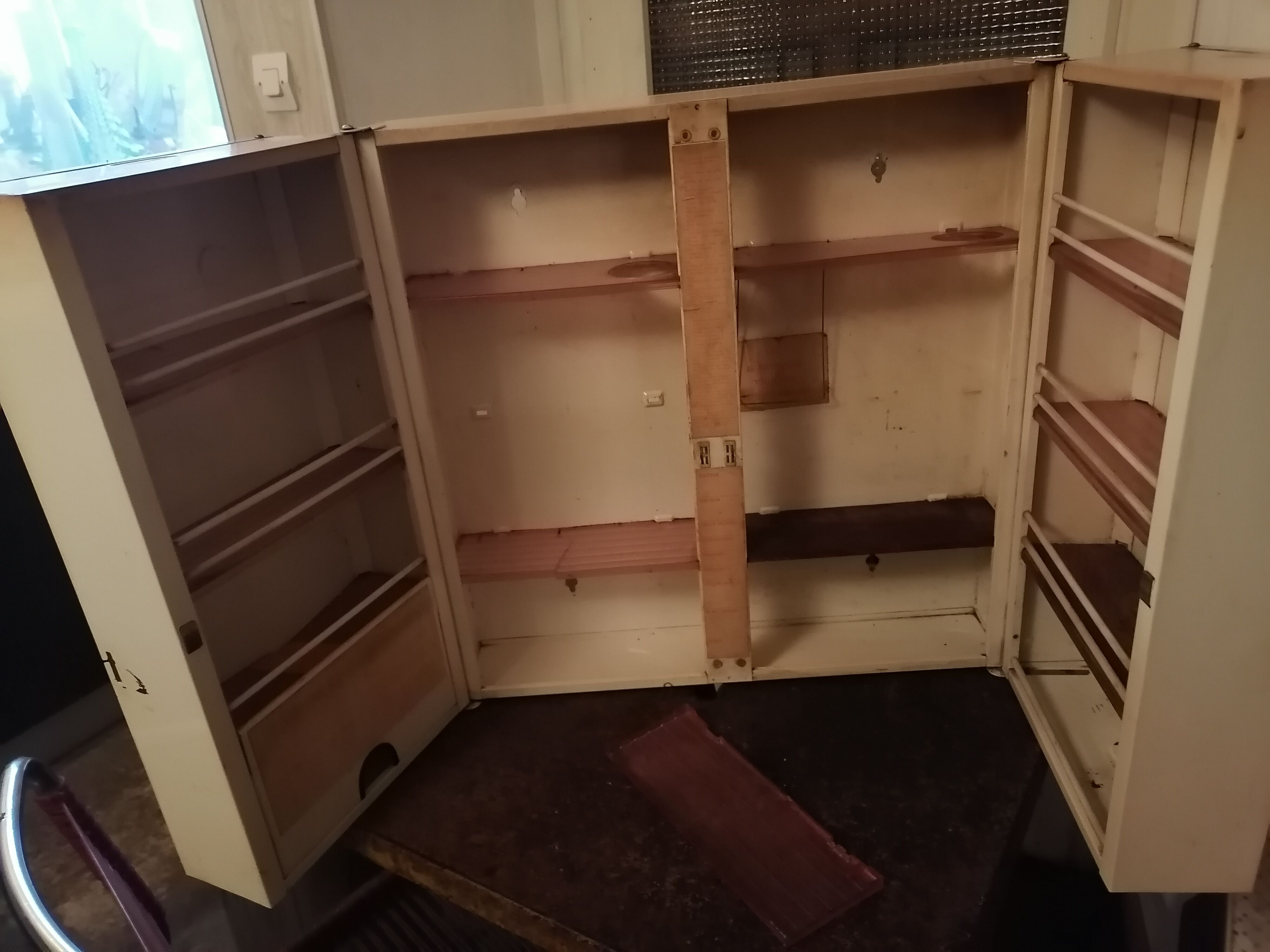 Pharmacy cabinet mu00e9tallique double nightingale 1960 1970