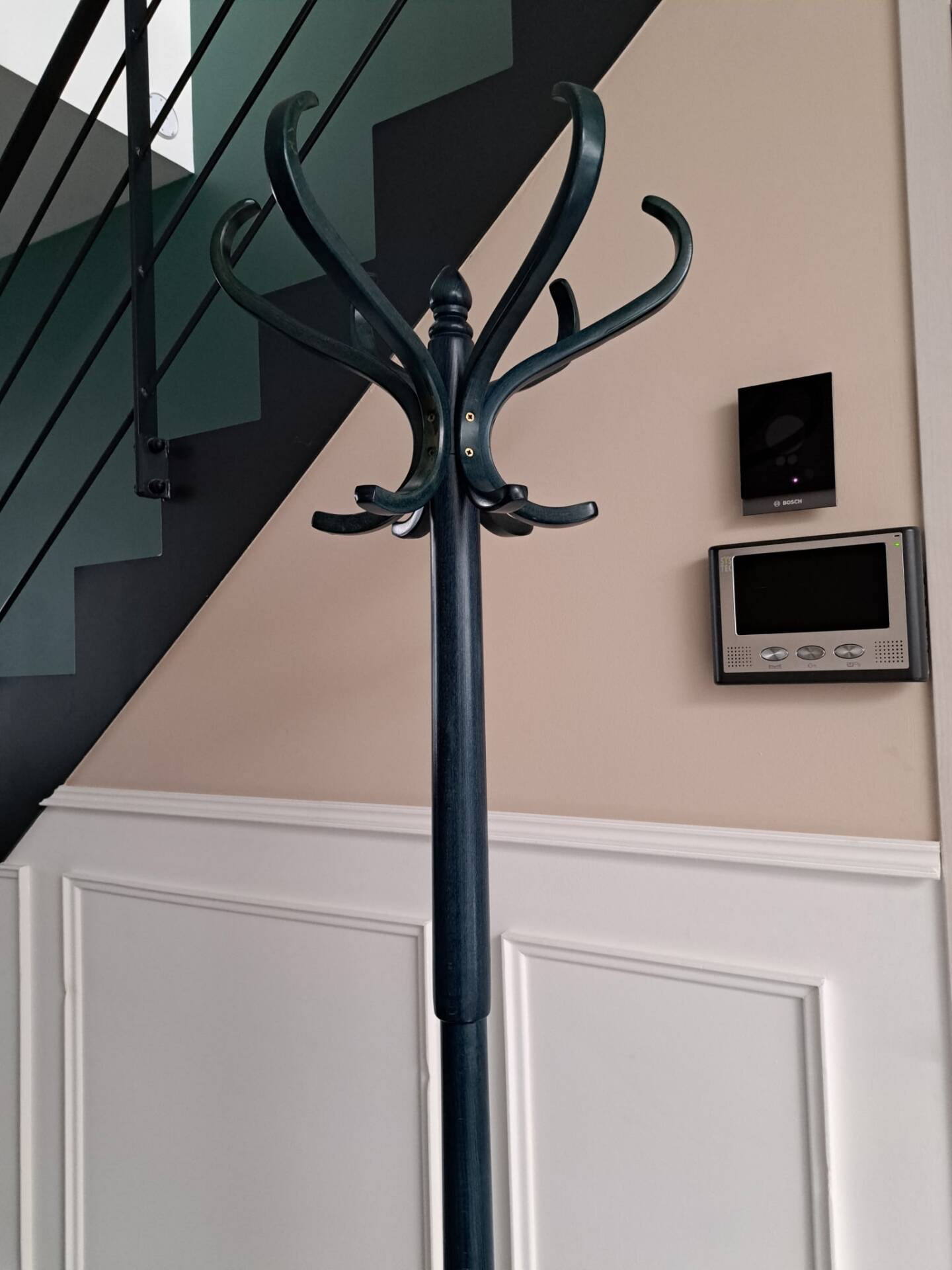 Authentic vintage parrot coat rack BAUMANN