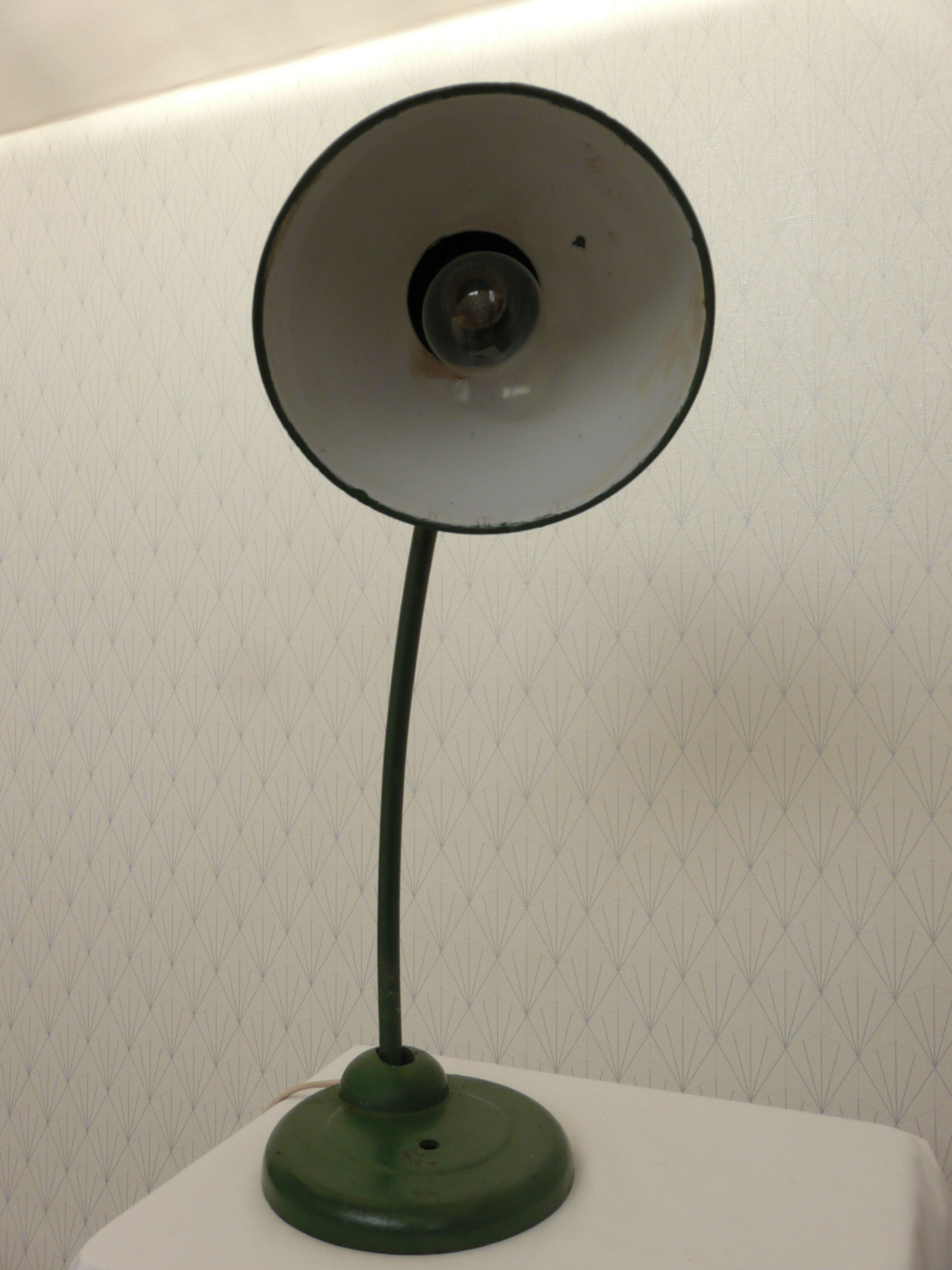 Lampe verte provenant de Russie, des années 50