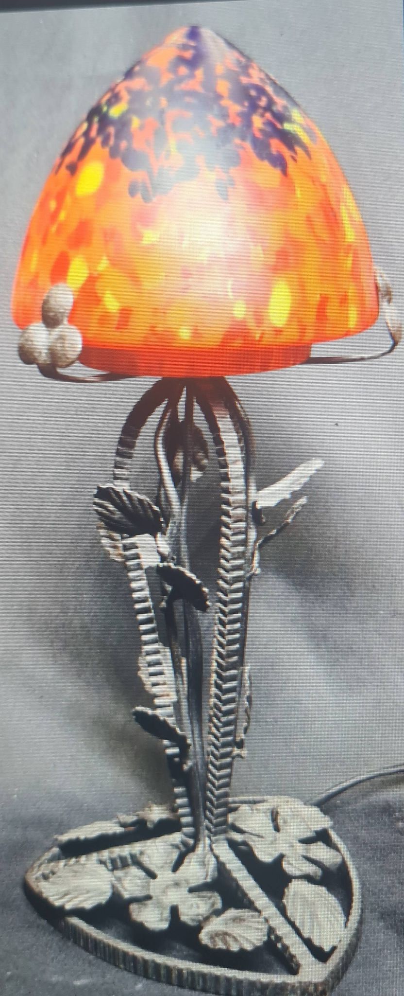 Magnificent lamp from 1920, 40 forged iron, 36x15, glass dome.