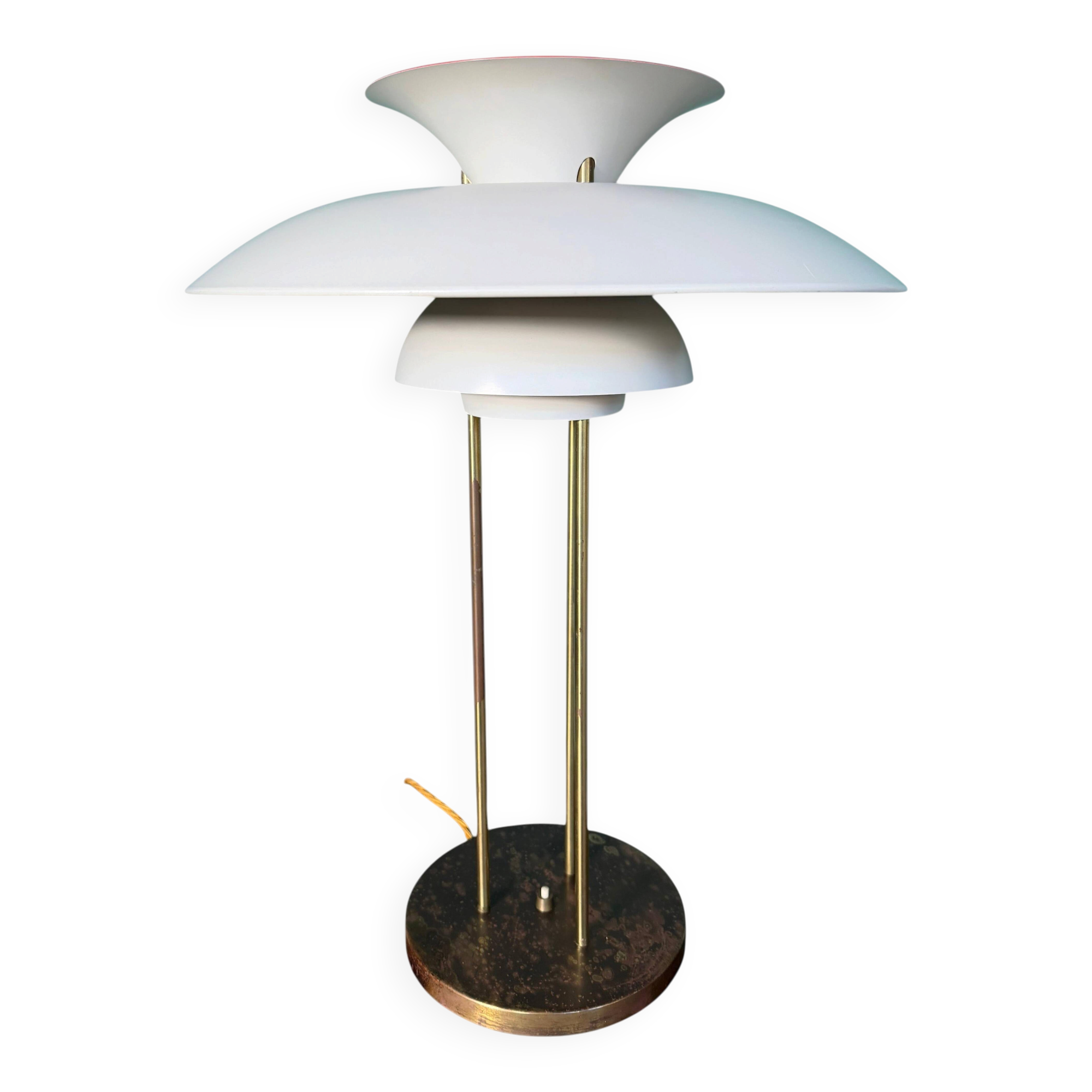 Rare original PH 5 table lamp by Poul Henningsen, manufactured by Louis Poulsen