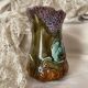Pichet en barbotine Onaing décor Lilas art nouveau