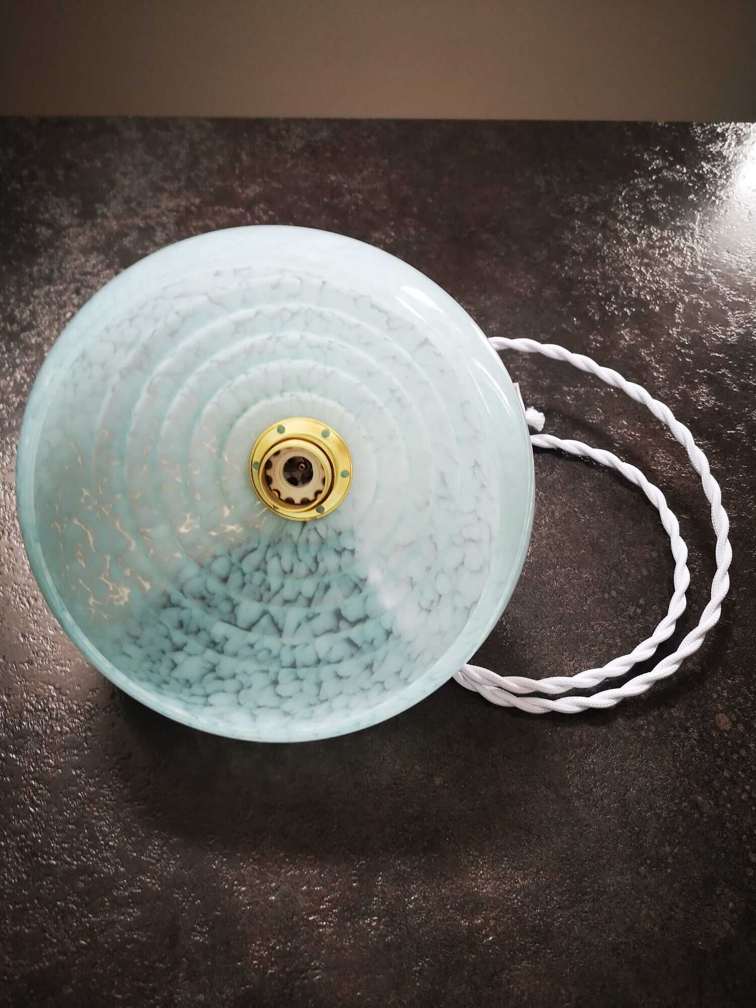 Walking suspension in opaline glass Clichy blue Art Deco 1930 TBE Ø 17 cm