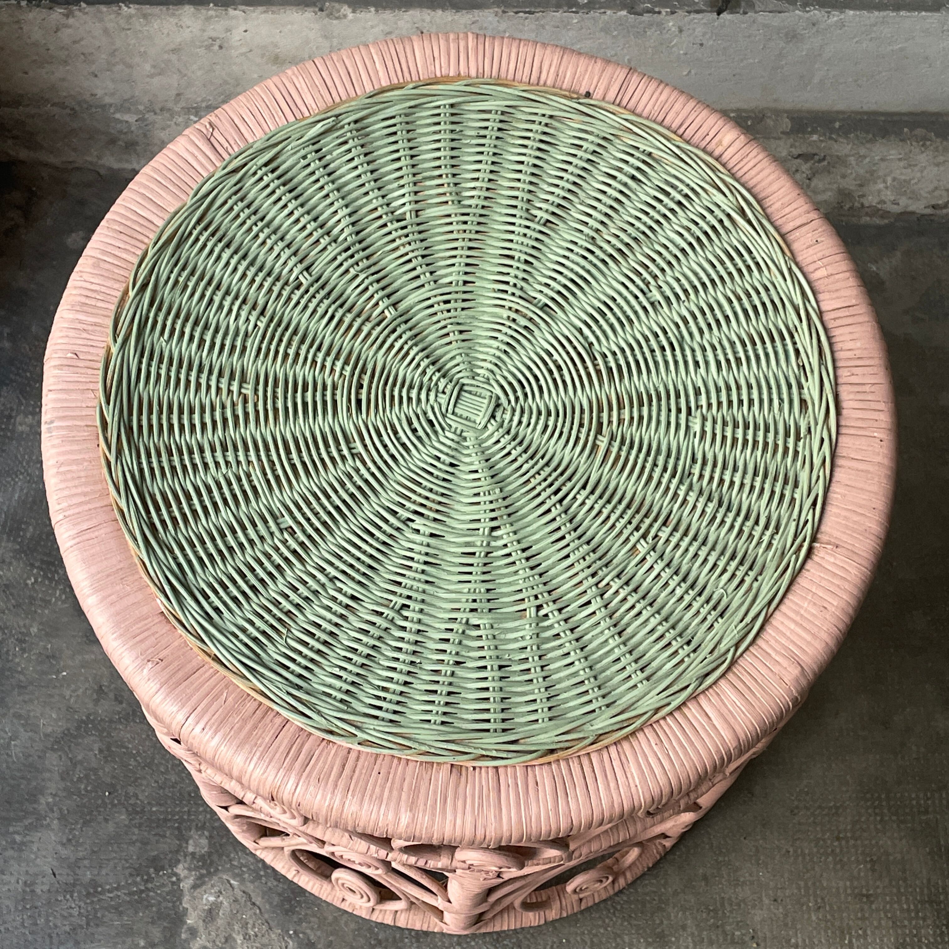Beautiful rattan coffee table stool, wicker design 70