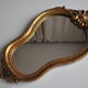 Miroir de style en bois doré vintage