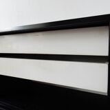 Black and white KW85 enfilade by Martin Visser for 't Spectrum 1960s