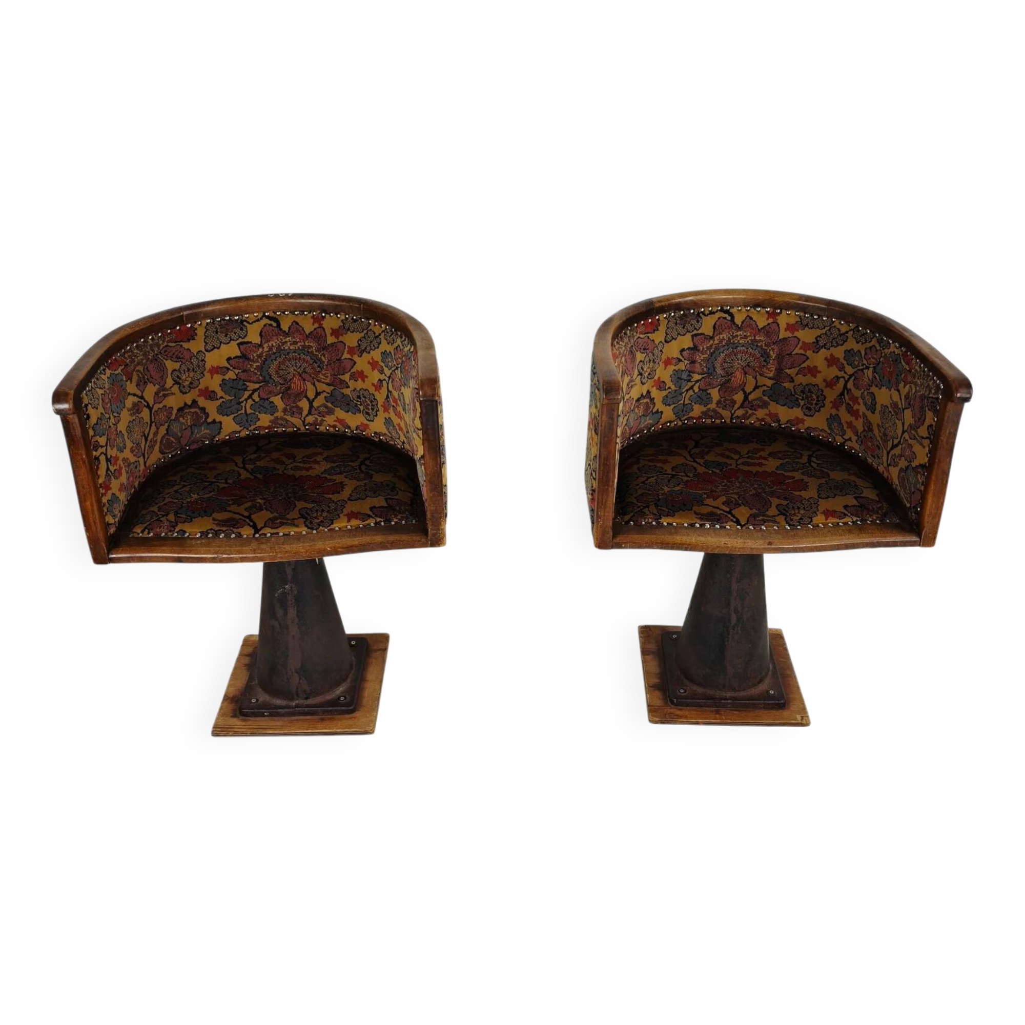 Chaises de bateau pivotantes uniques | Circa 1900–1920