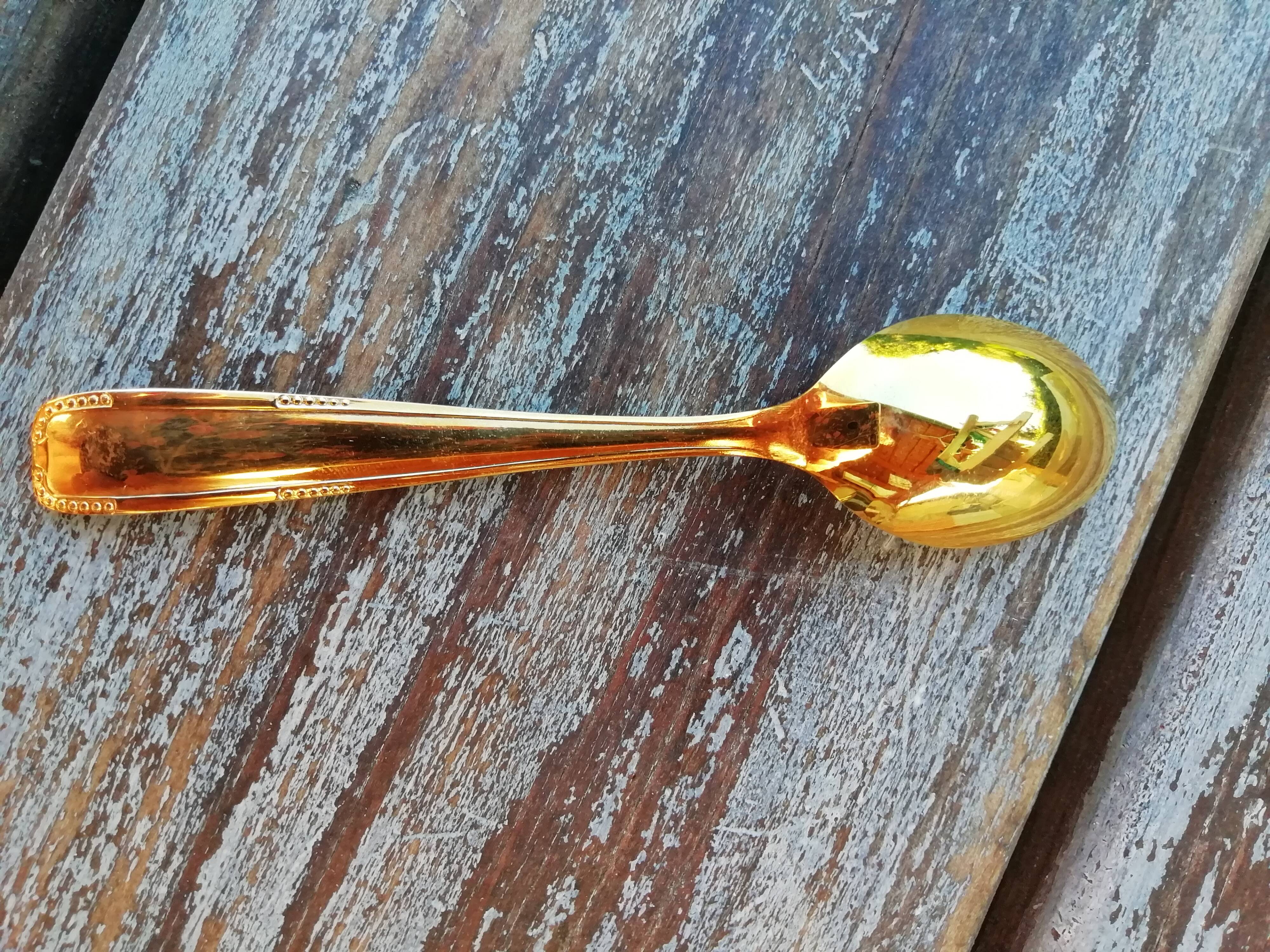 Lot of 12 golden mocha spoons