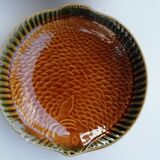 Pair of plates