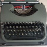 Very old manufrance typo typewriter