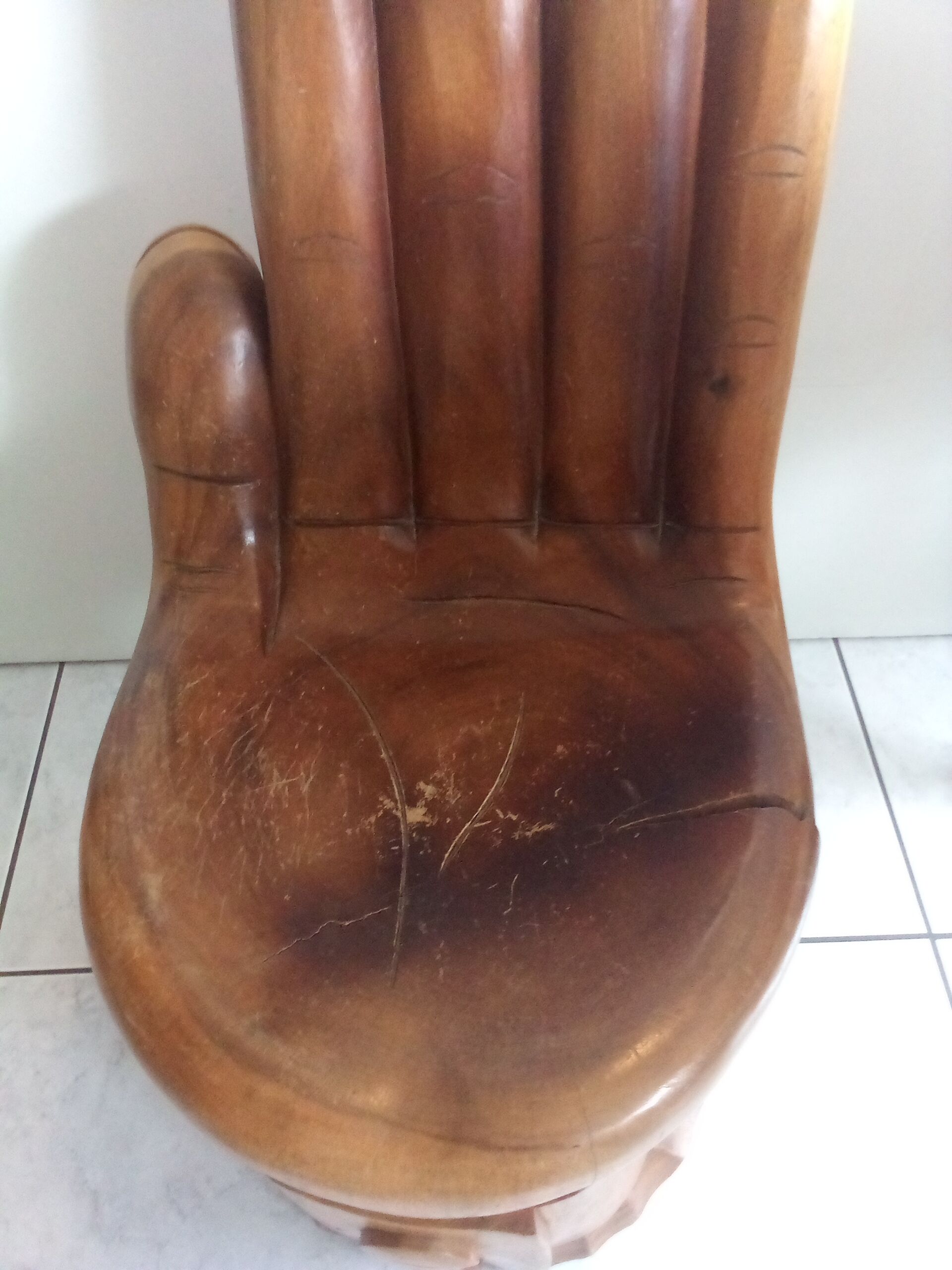 Mahogany chair Buddha hand 60