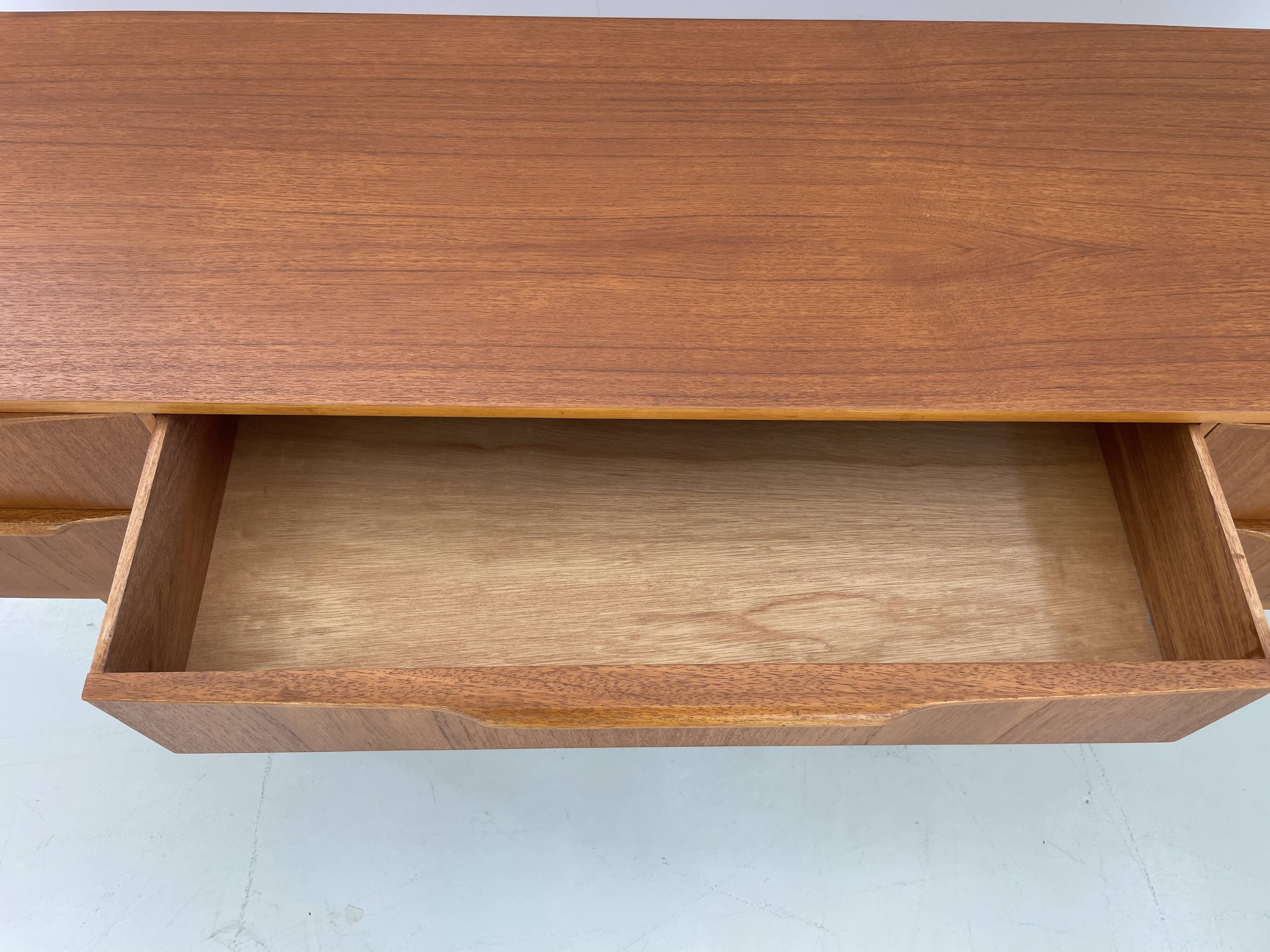 Vintage Austinsuite sideboard 1960's