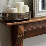 Fireplace mantle