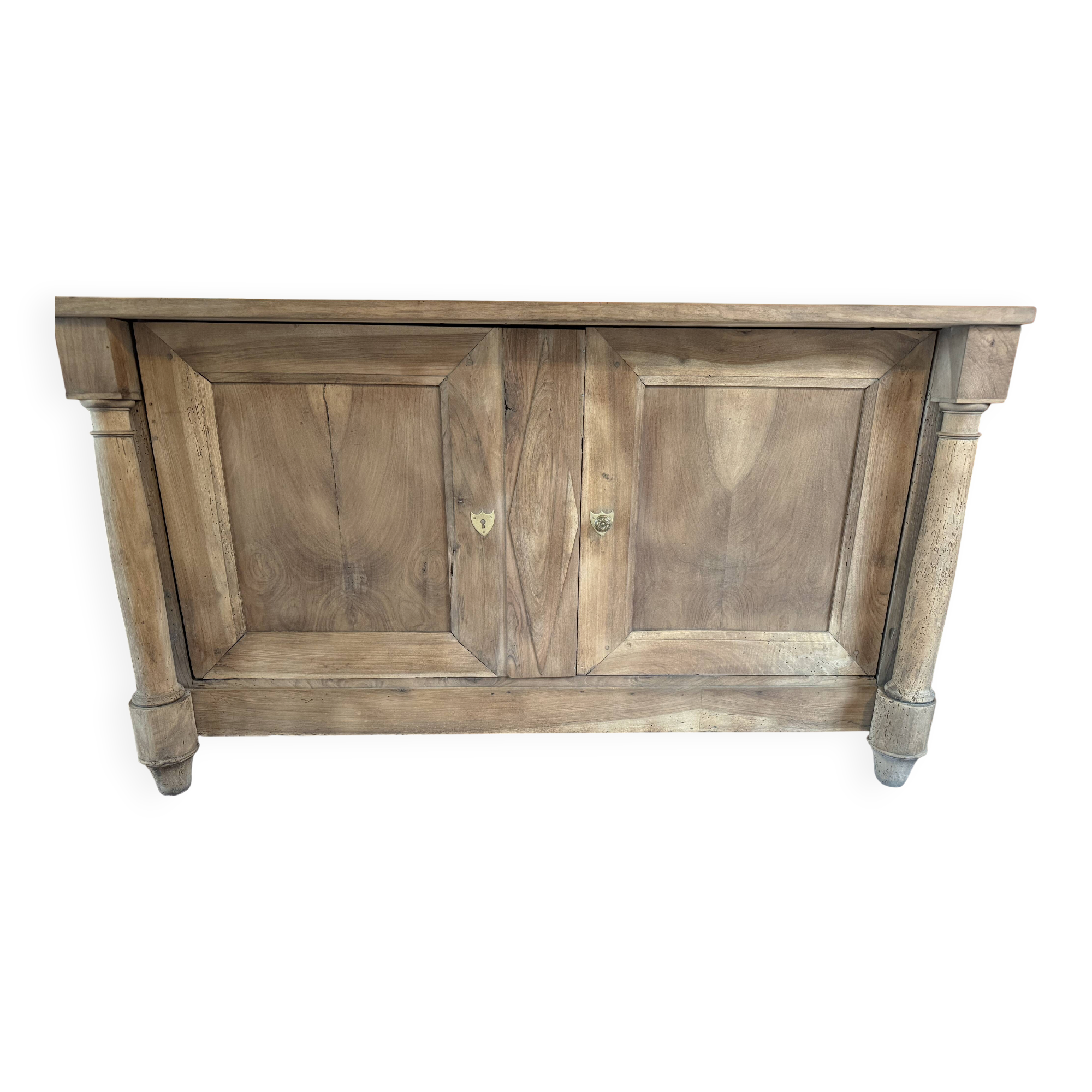 Grand Buffet with Empire spirit