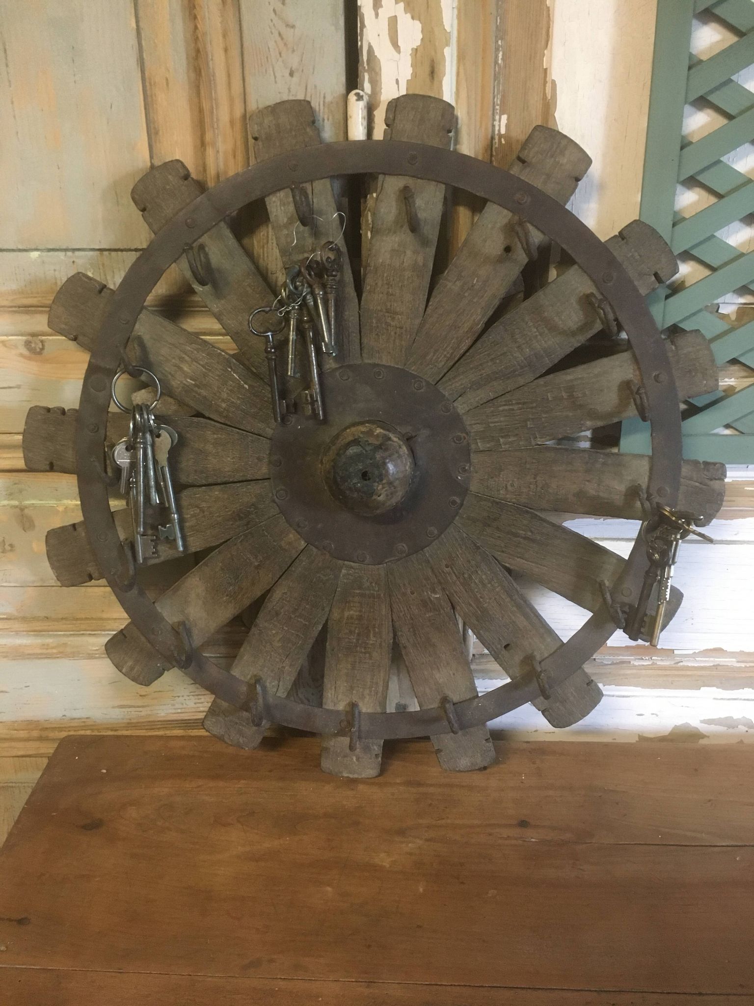 Roue porte clés ou autre en bois métal