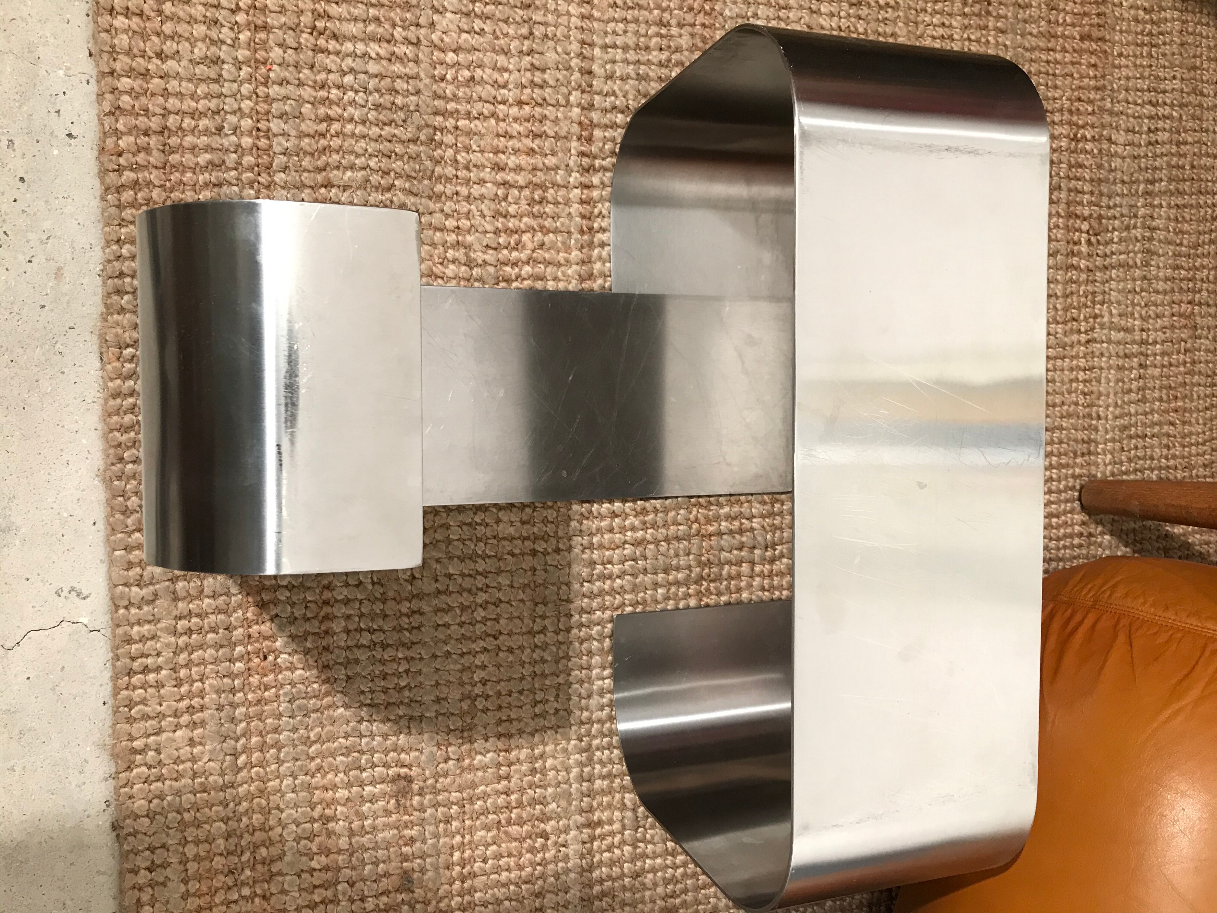 Table basse François Monnet modele Naja, 1970