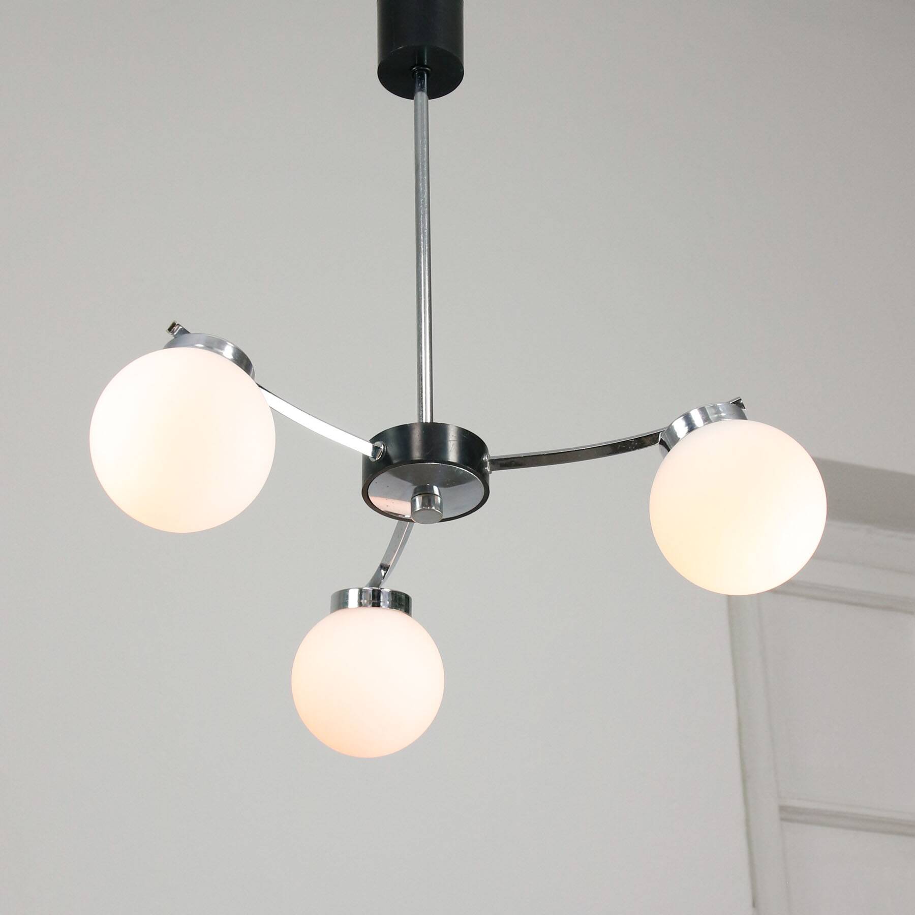 Mid-Century Italian Chrome and Opaline Chandelier