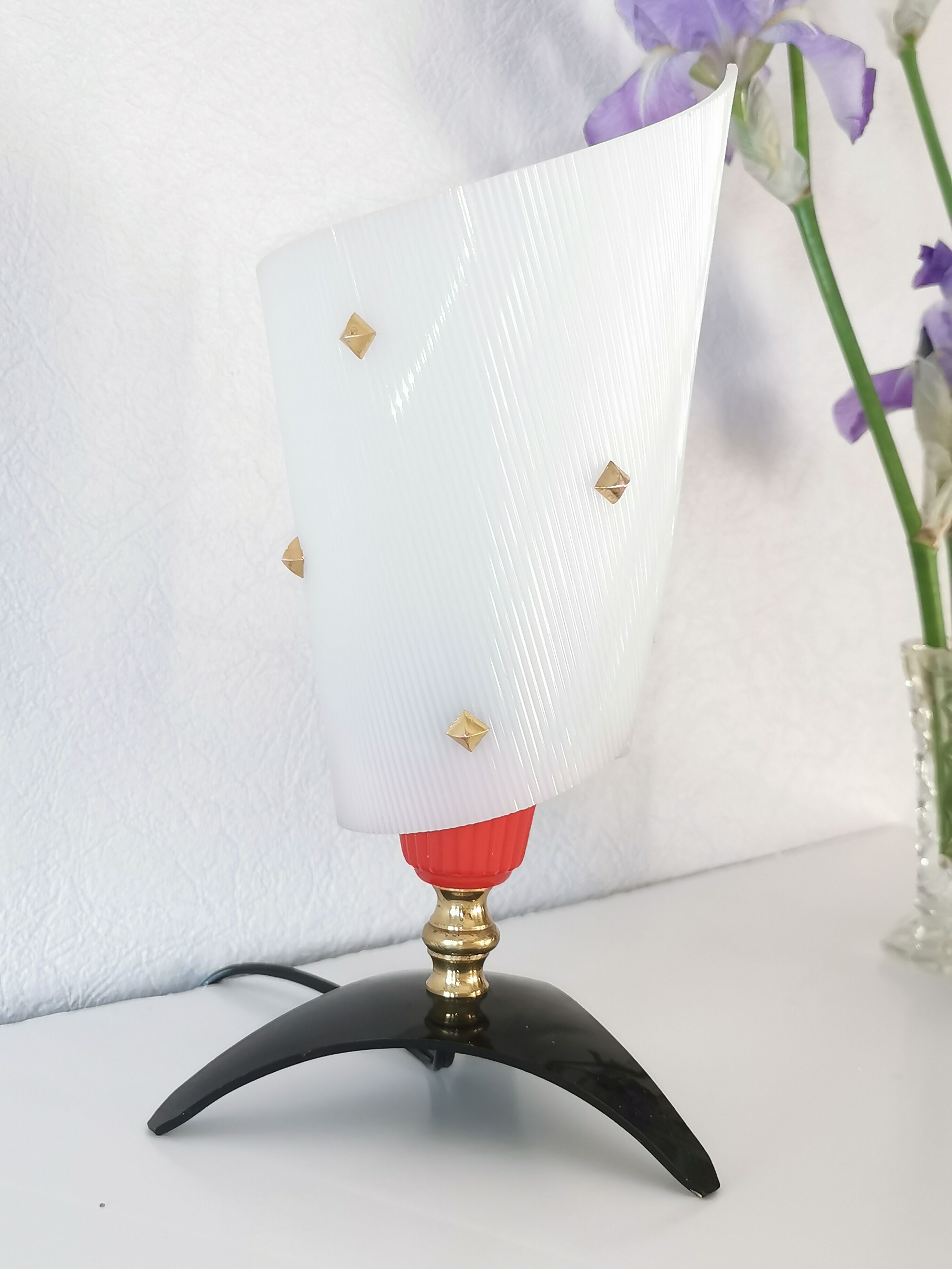Rockabilly side lamp, perspex and brass, Pierre Guariche style, 1950
